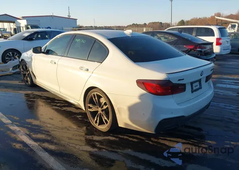 2018 BMW M550I xDrive z USA, uszkodzony, nr VIN WBAJB9C52JB286933